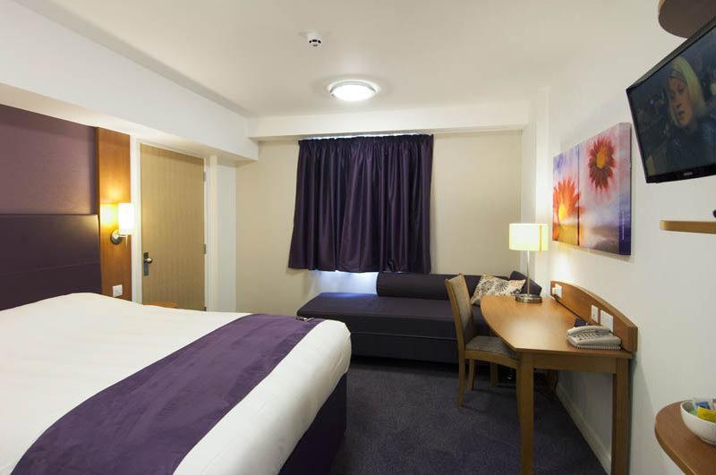 Premier Inn Southampton North Chilworth  Eksteriør bilde
